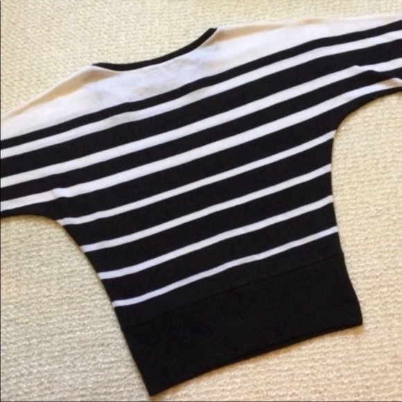 💘NWOT AB STUDIO WOMENS SIZE SMALL BLACK & WHITE STRIPED DOLMAN SWEATER - Picture 10 of 14